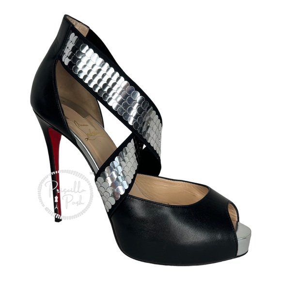 Christian Louboutin
Xiletta Disco Ball Red Sole Sandals Black Silver Sequin 38 - Picture 2 of 16